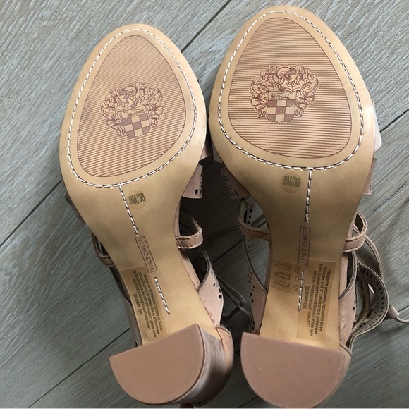 Vince Camuto Leather Gladiator Cutout Sandals in Beige Size 8/38 - Picture 11 of 13